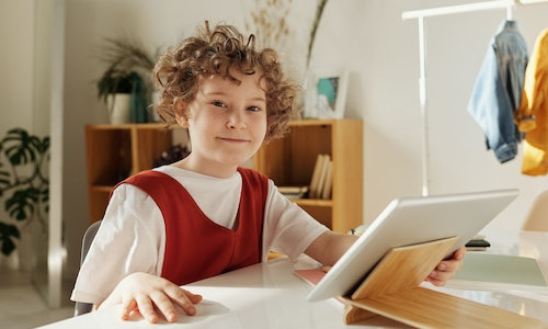Çocukların İnternet Kullanımı Hakkında Dikkat Edilmesi Gerekenler