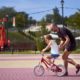çocuğa bisiklet kullanmayı öğretmek
