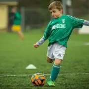çocuklar ve futbol