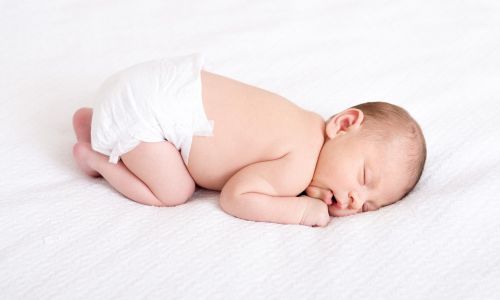 Bebeklerde Uyku Düzeni Ve Uyku Problemi 