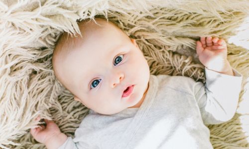 4 Aylık Bebek Gelişimi