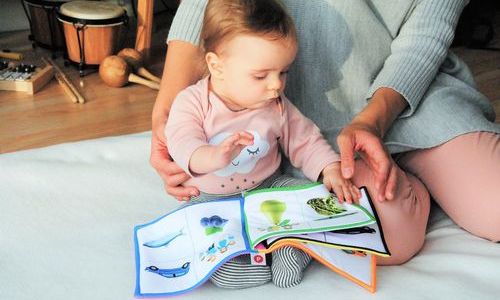 Bebeğimize Kitap Okuyalım mı?